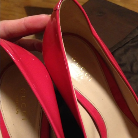 Gucci pink patent leather horsebit heels - Picture 3 of 8